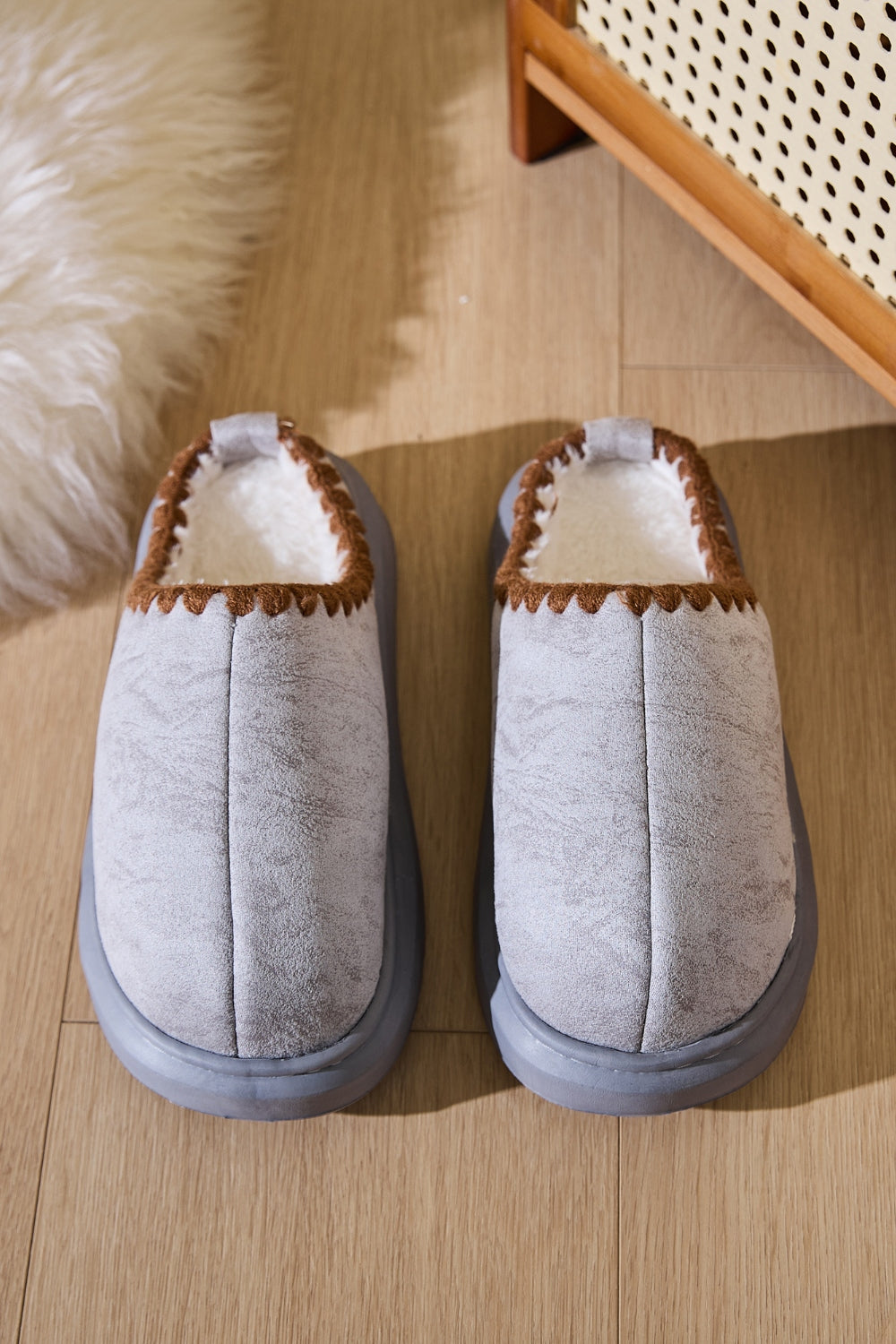 Thermal Round Toe Platform Slippers