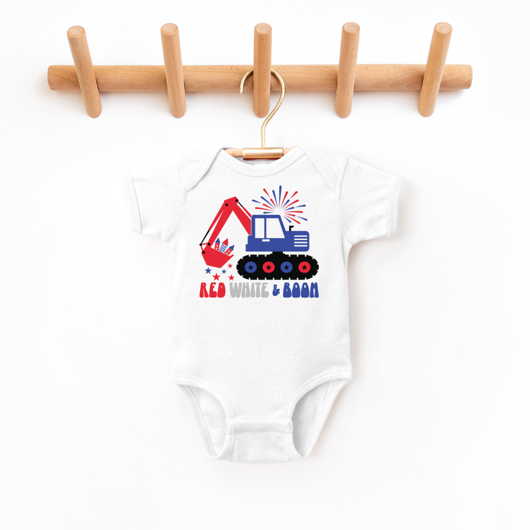 Red White & Boom Infant Bodysuit SZ NB-24M