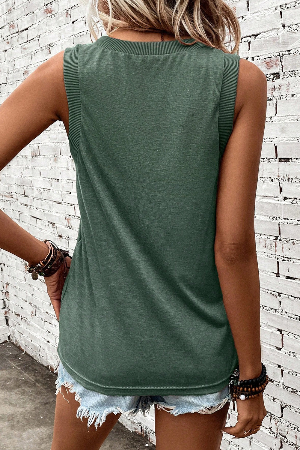 Savannah V-Neck Wide Strap Tank