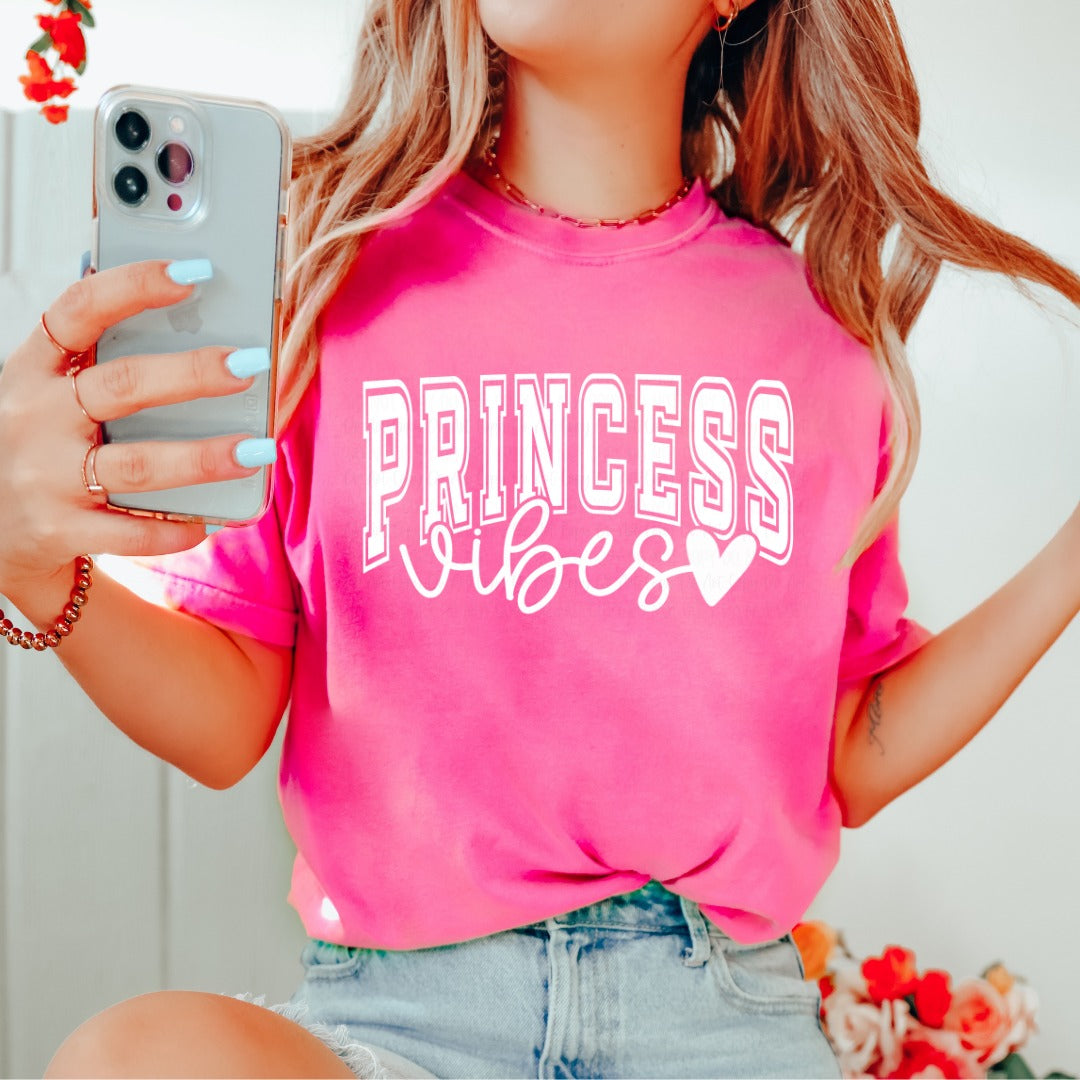 Full Size PRINCESS VIBES Graphic Tee