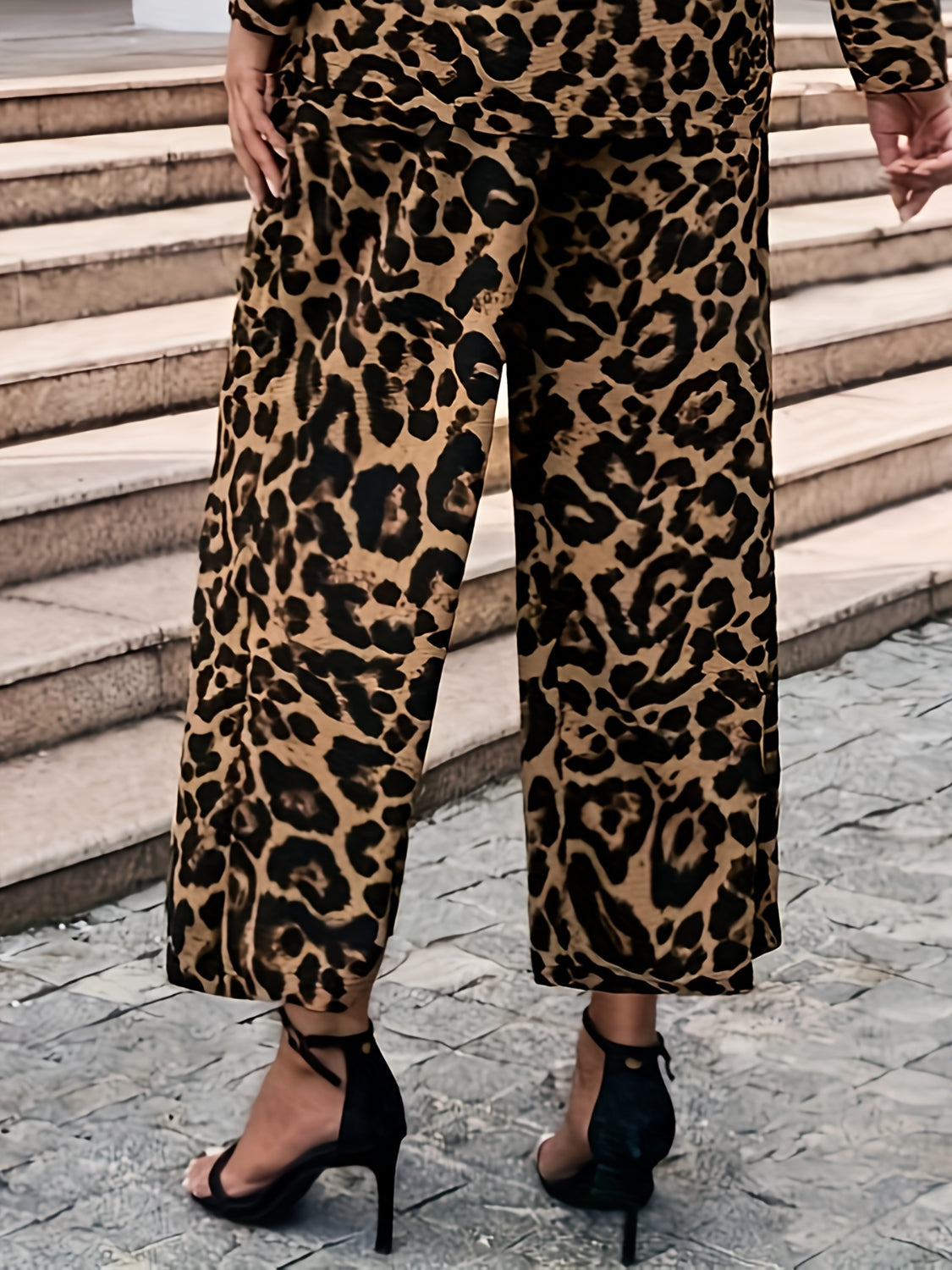 Leopard Wide Leg Elastic Waist Pants