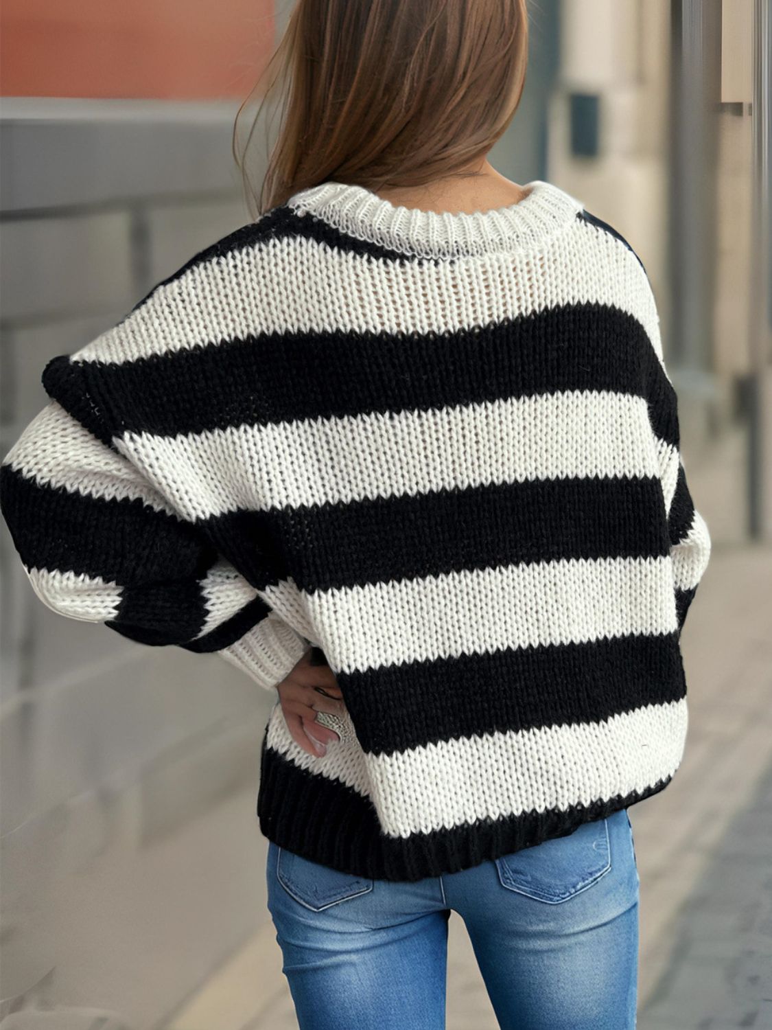 Contrast Striped Round Neck Long Sleeve Sweater