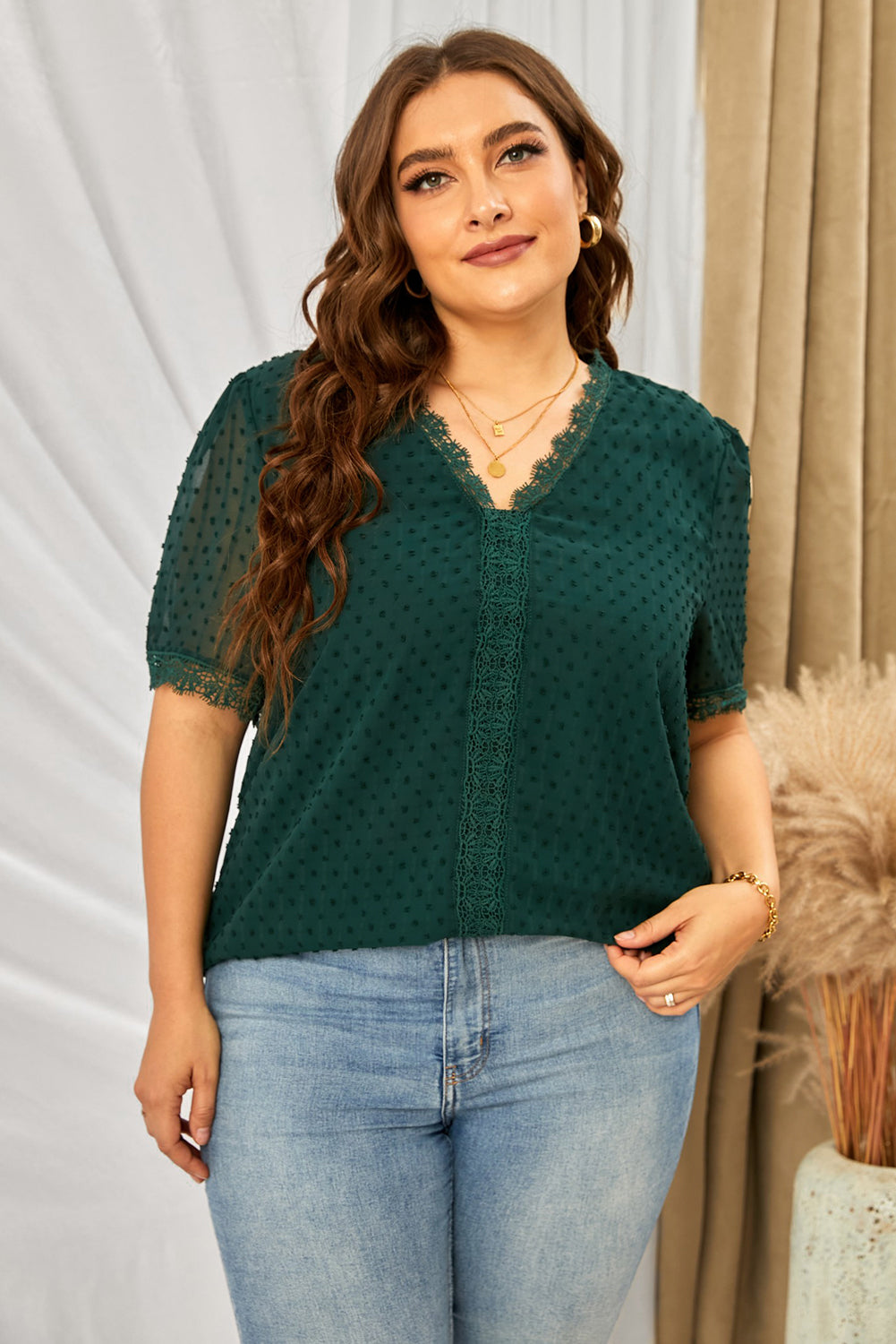 Plus Size Swiss Dot Spliced Lace V-Neck Blouse