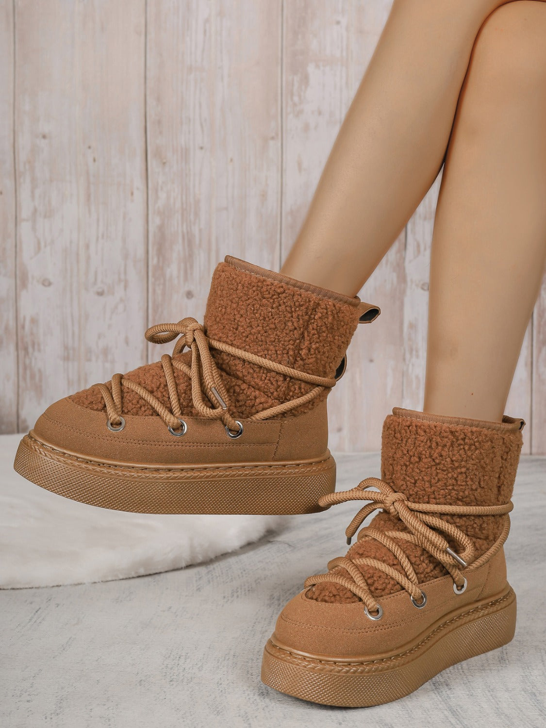 Lace-Up Round Toe Platform Boots