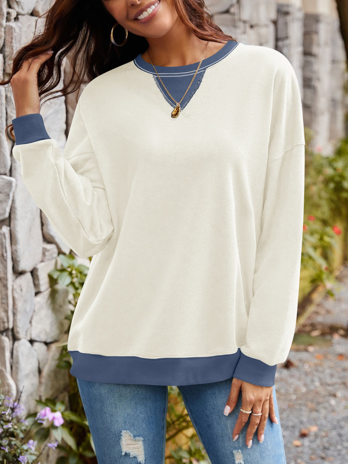 Contrast Round Neck Long Sleeve Sweatshirt