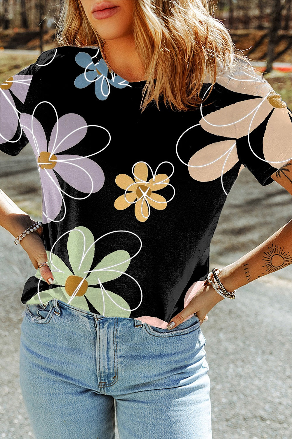 Flower Round Neck Short Sleeve T-Shirt