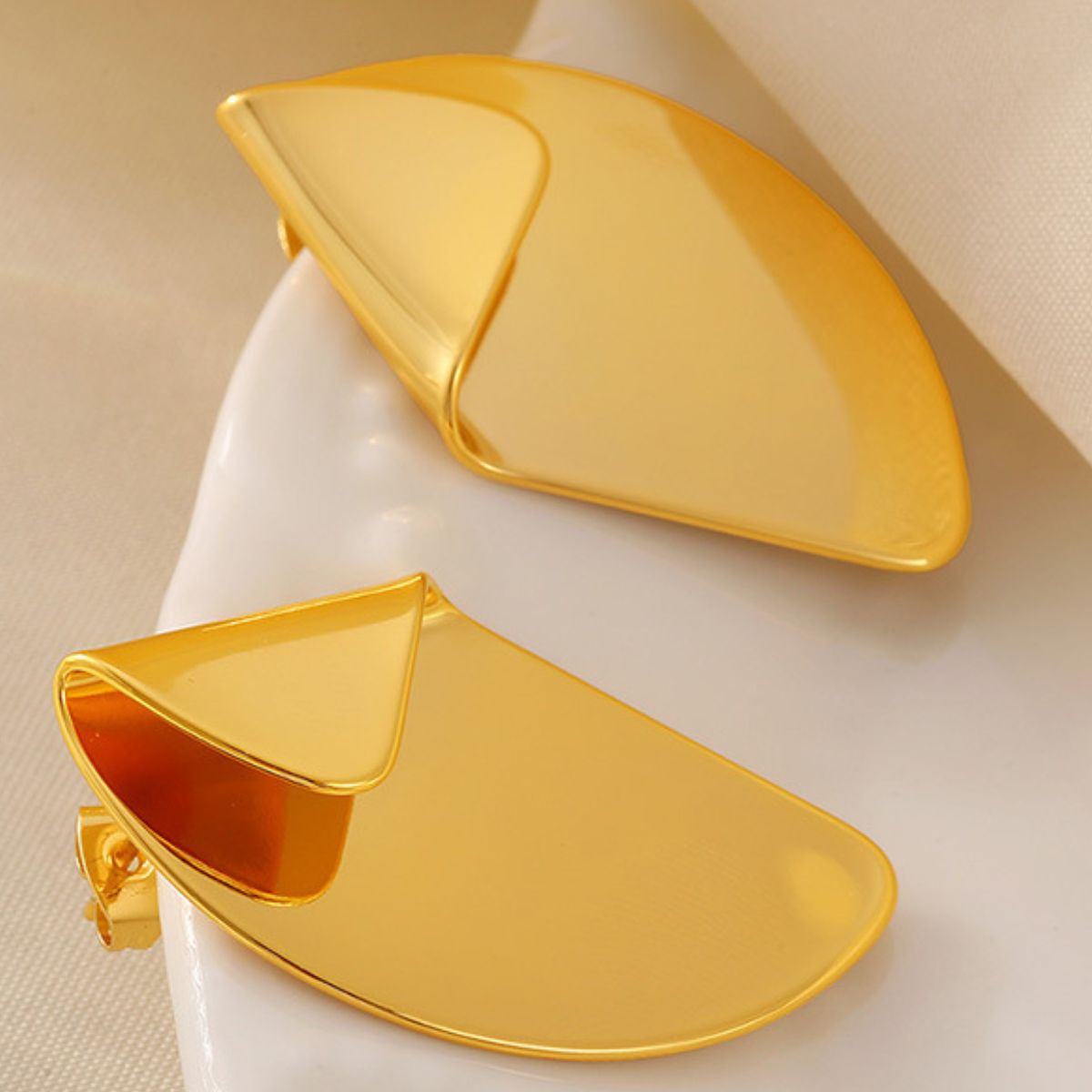 18K Gold-Plated Irregular Fan-Shaped Earrings