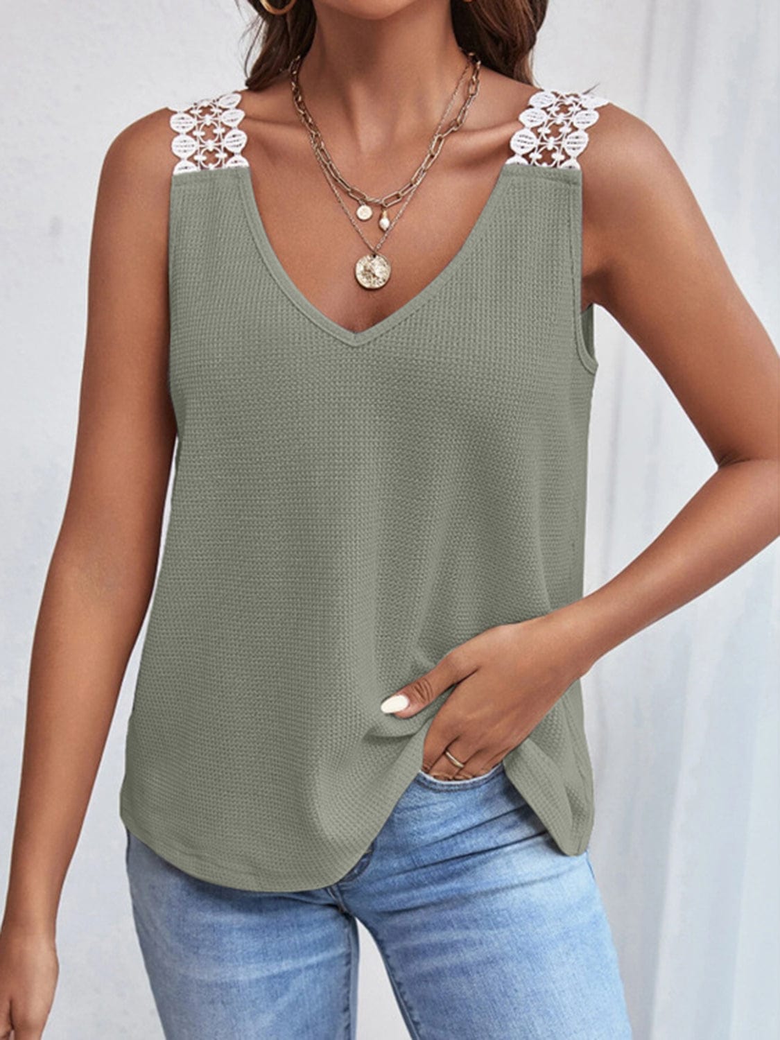 Lace Detail Waffle-Knit V-Neck Tank