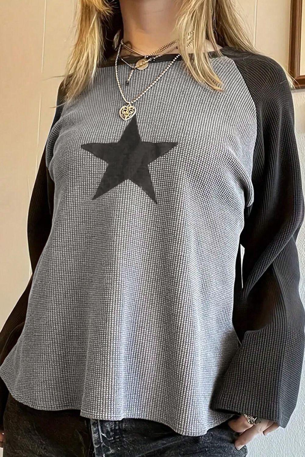 Star Round Neck Raglan Sleeve Top