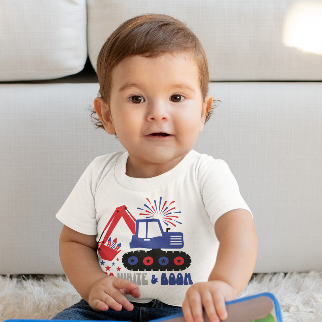 Red White & Boom Infant Bodysuit SZ NB-24M