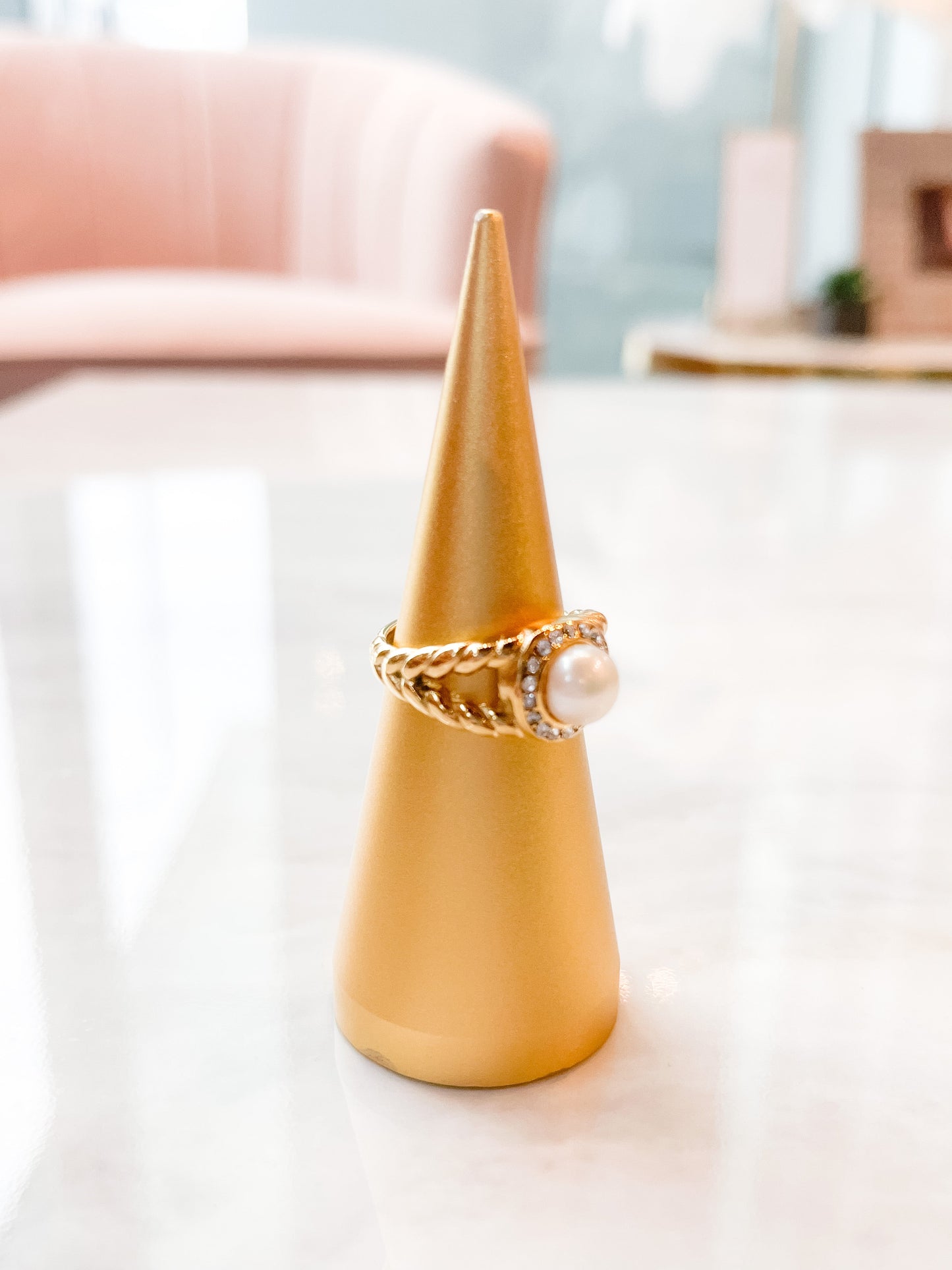 Natural Elements Pearl Gold Ring