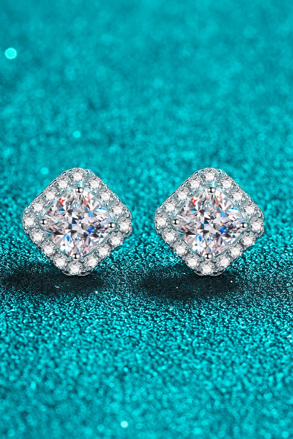Women's 925 Sterling Silver Inlaid 2 Carat Moissanite Square Stud Earrings
