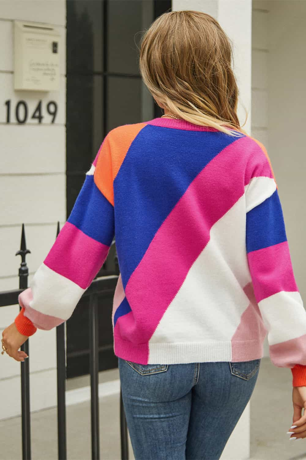 ZELDAlea Color Block Round Neck Long Sleeve Sweater