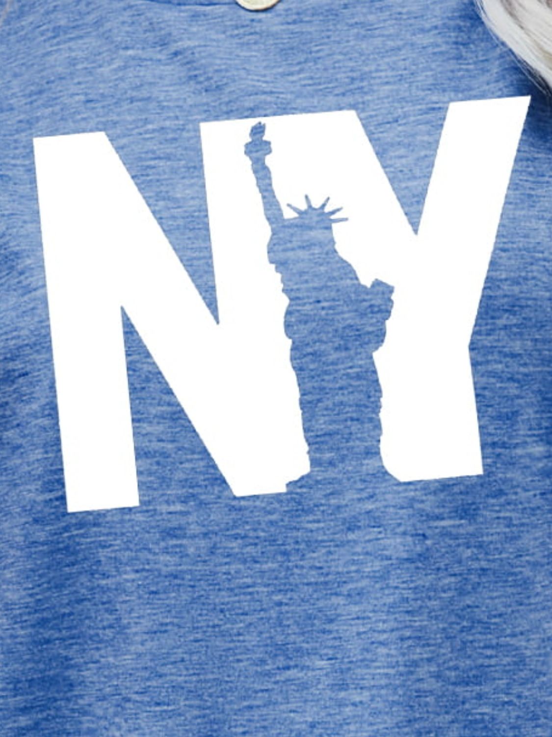 Malibu Dreams NY the Statue of Liberty Graphic Tee