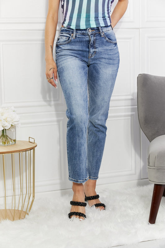 Women's Kancan Full Size Amara High Rise Slim Straight Jeans