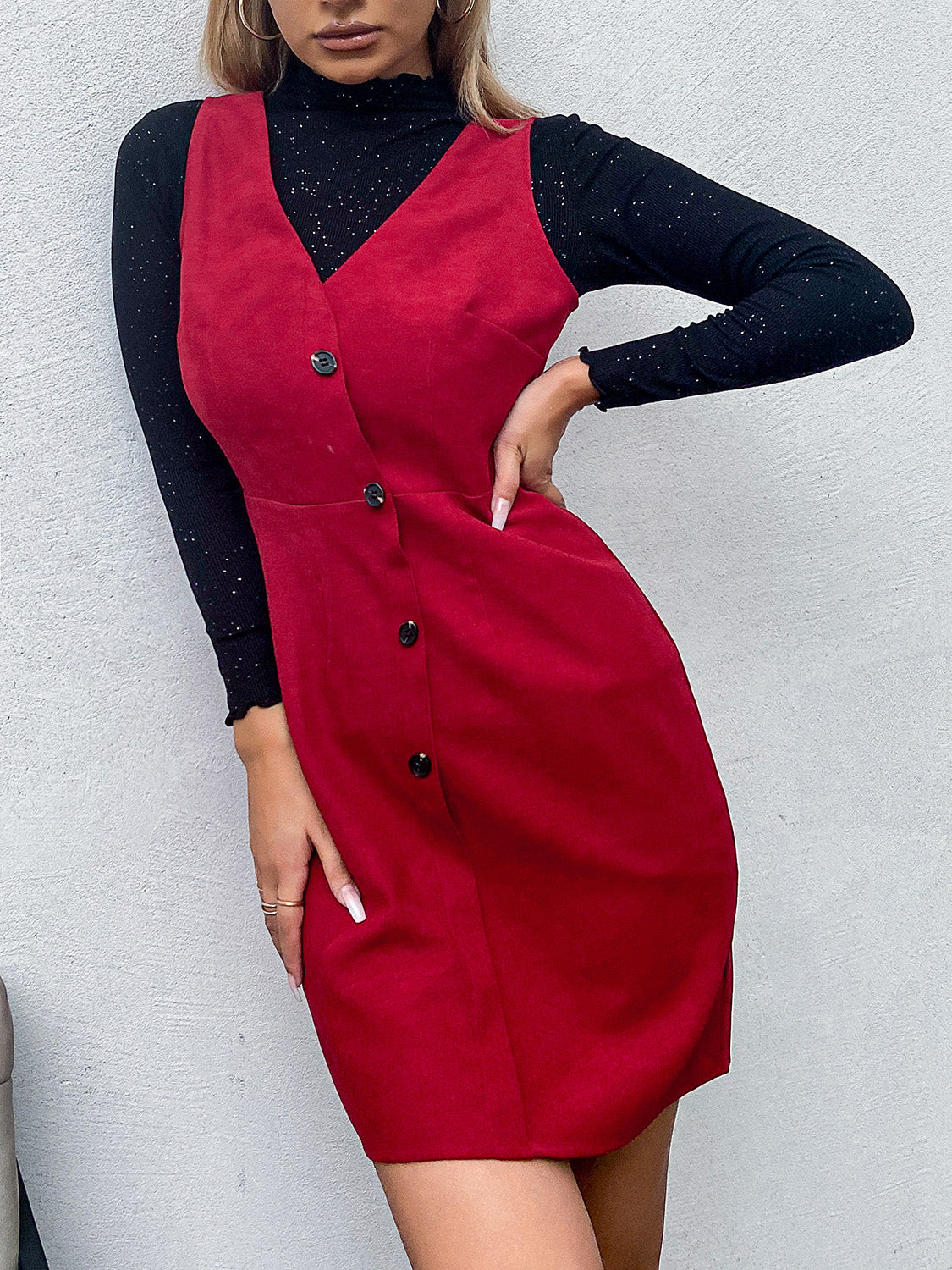 Deep Red V-Neck Sleeveless Buttoned Dress