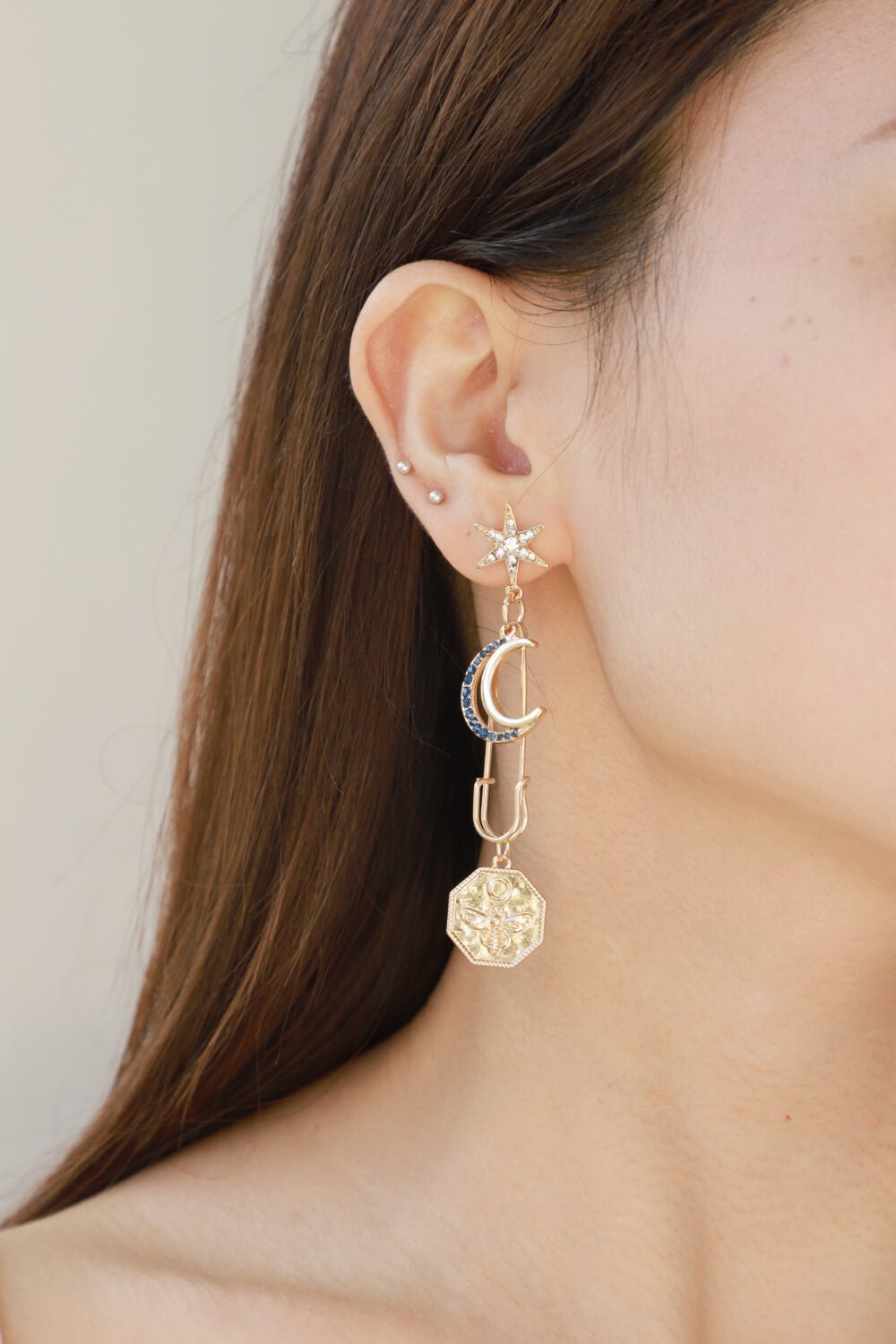 Women's Inlaid Rhinestone Moon and Star Drop Earrings