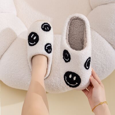 Melody Smiley Face Black Smile Mix Slippers