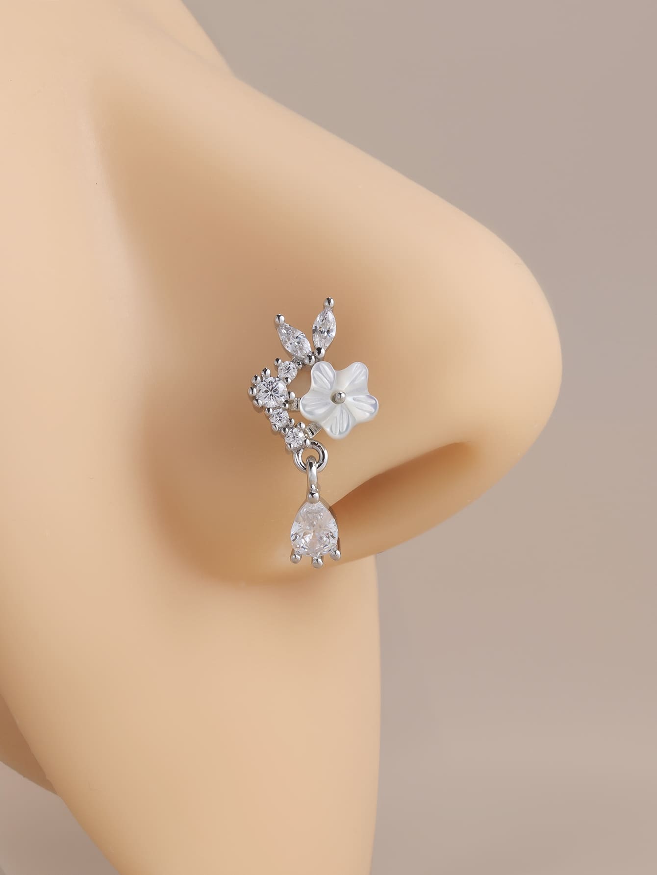 SOCUTE Rhinestone Flower Nose Stud Copper Piercing Body Jewelry 🔥