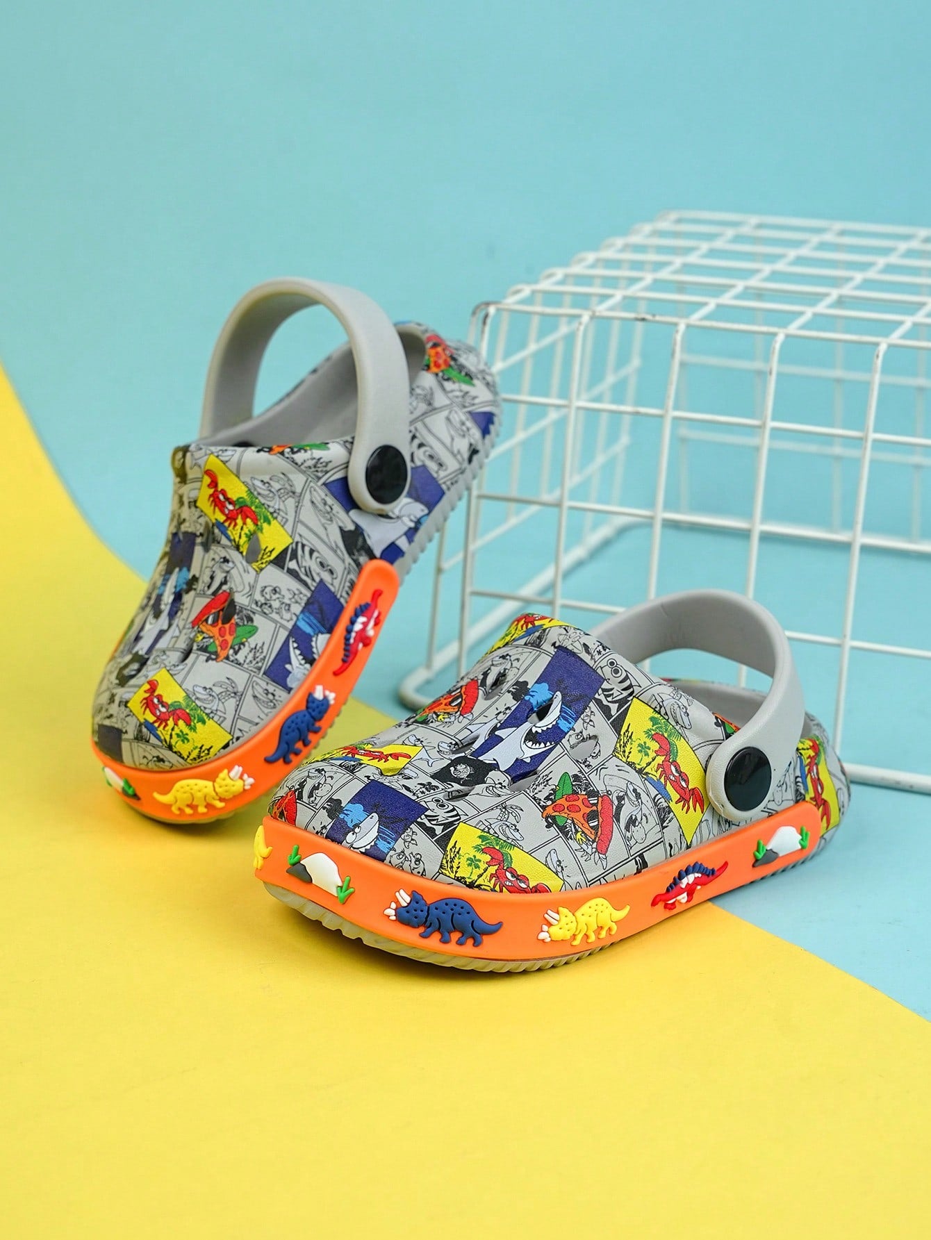 Little Boys Comic Pattern Hollow Out Vented Clogs For Summer KIDS SZ 6-12 🔥
