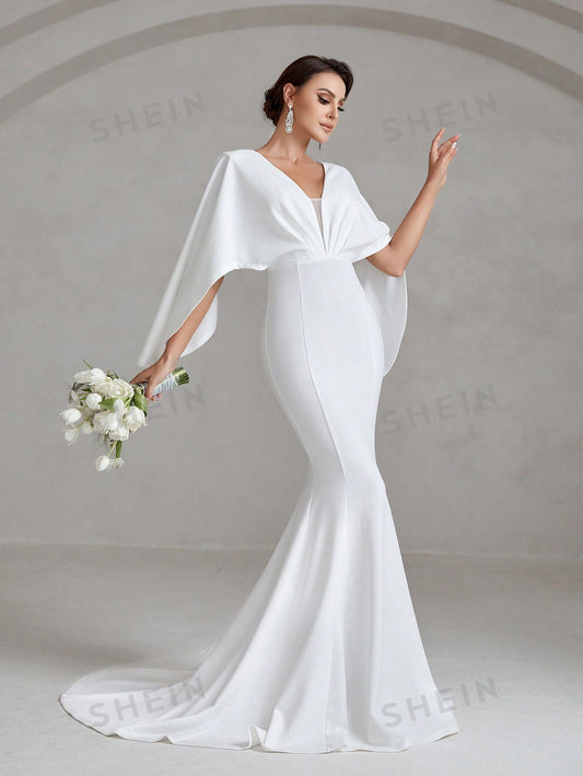 SweetYetSassy Solid Plunge Neck Cloak Sleeve Mermaid Hem Wedding Dress 🔥