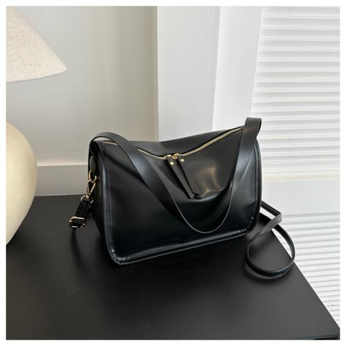 YesteryearPassionate PU Leather Small Shoulder Bag