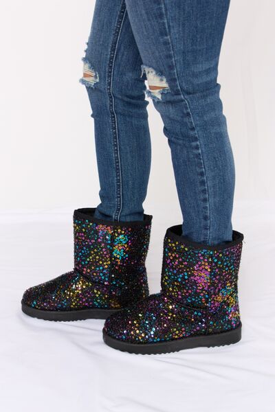 Forever Link Multi Black Sequin Thermal Flat Boots