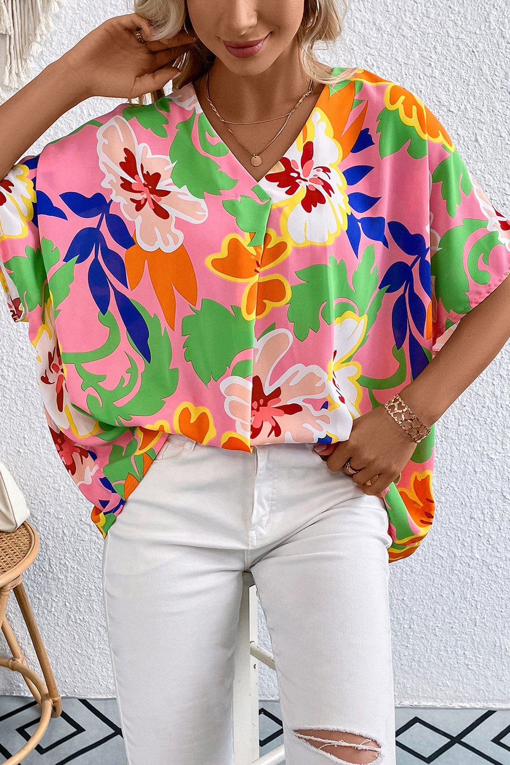 LEXXXY Floral Print V-Neck Short Raglan Sleeve Blouse