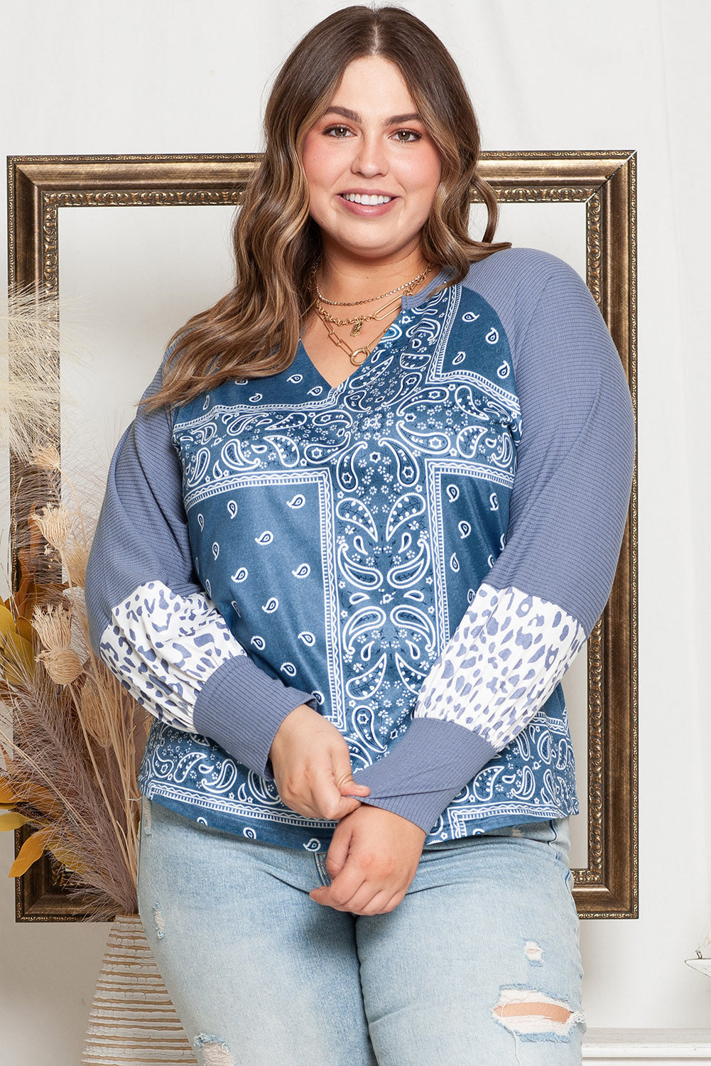 Adelisa & Yehn Plus Size V-Neck Printed Raglan Sleeve Blouse