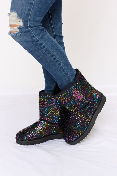Forever Link Multi Black Sequin Thermal Flat Boots