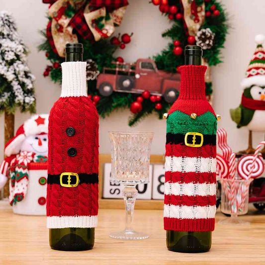 Christmas 2-Piece Cable-Knit Wine Bottle Covers