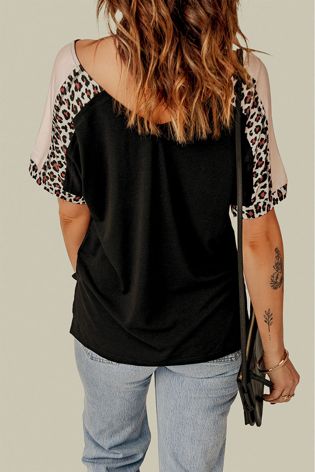 Women's Full Size MAMA Graphic Leopard V-Neck Tee Shirt