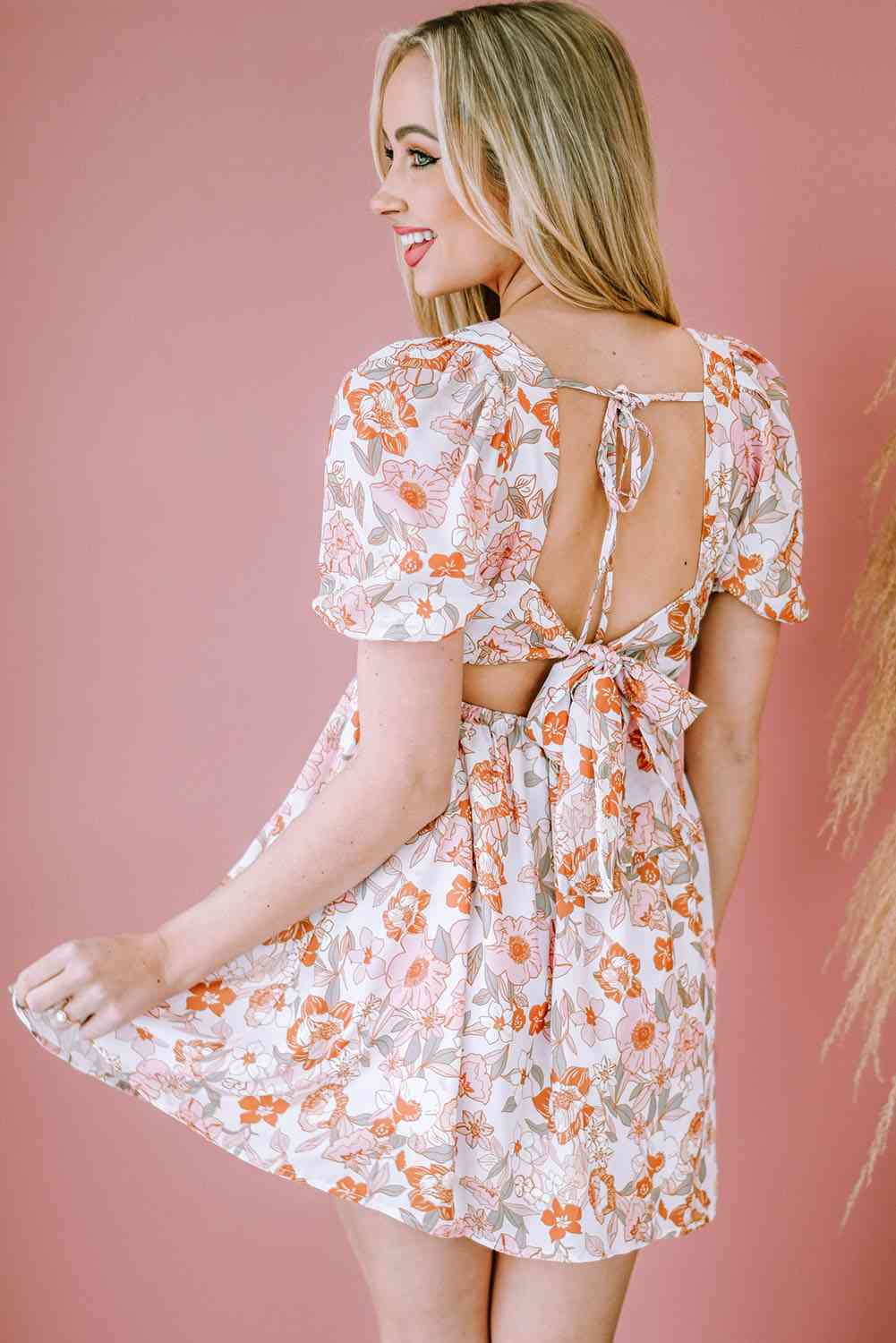 Women's Obsessed Blush Pink Floral Tie-Back Puff Sleeve Dress