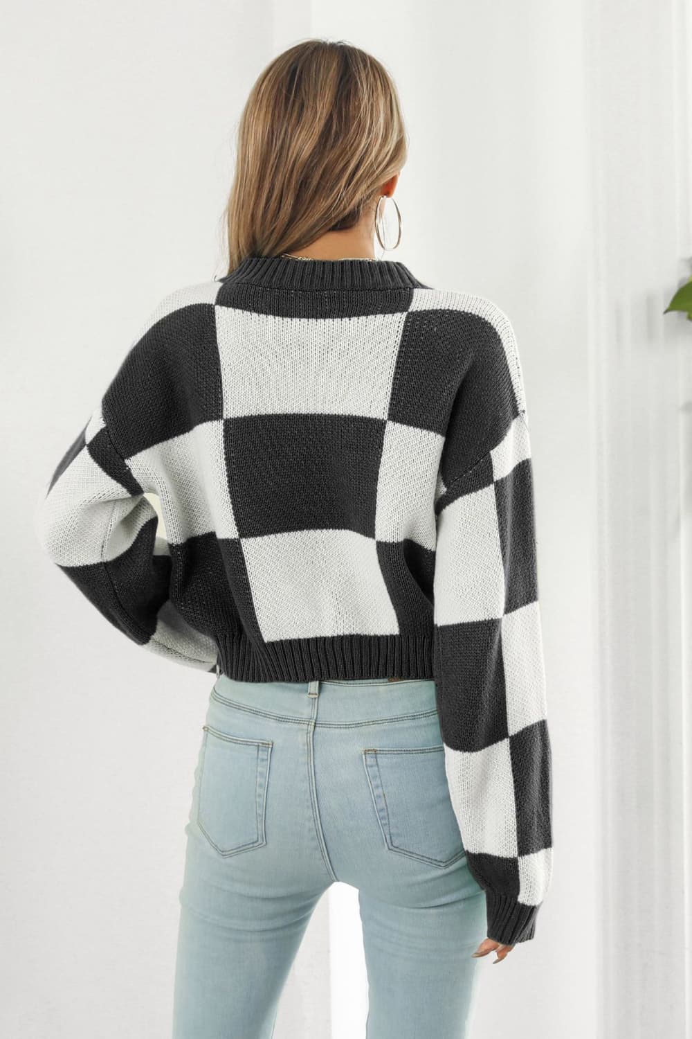 Hannah Lea Color Block Round Neck Dropped Shoulder Sweater 🦋