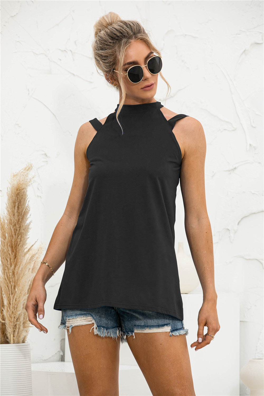 Women's Cutout Mock Neck Tank