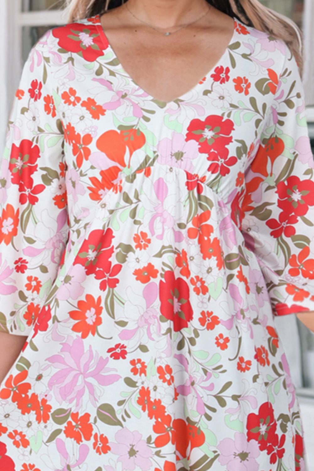 Women's Floral V-Neck Three-Quarter Sleeve Mini Dress