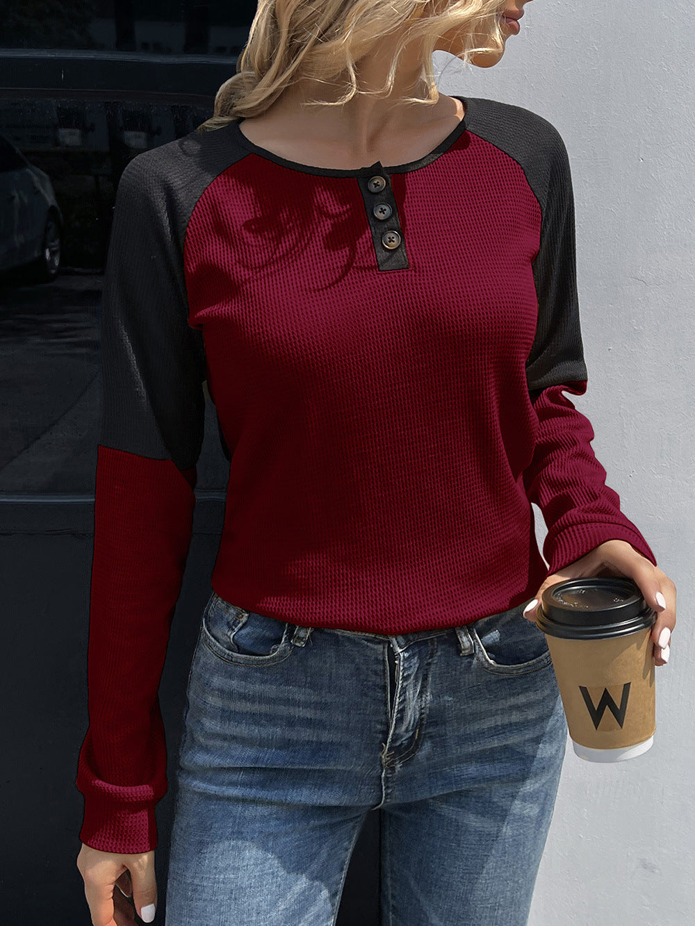 SOSPRING Contrast Buttoned Round Neck Raglan Sleeve Top