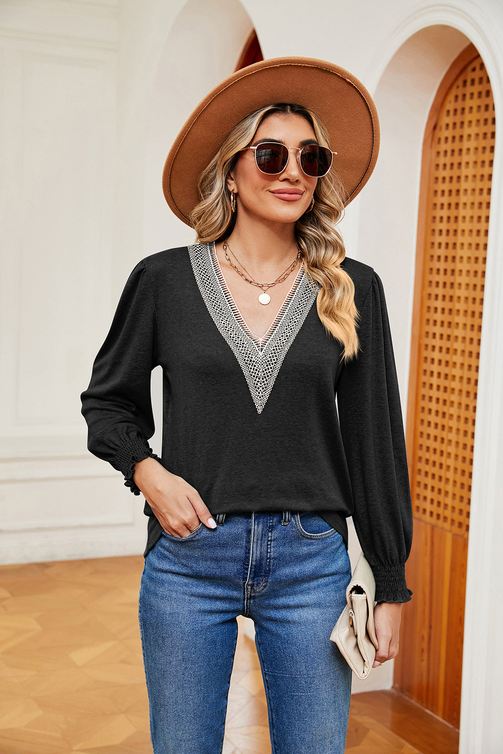 Full Size Contrast V-Neck Long Sleeve Top