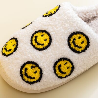 Melody Smiley Face Yellow Smile Mix Slippers