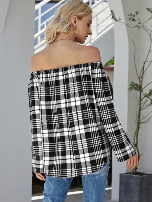 LoveByHannah Off-Shoulder Striped Long Sleeve T-Shirt