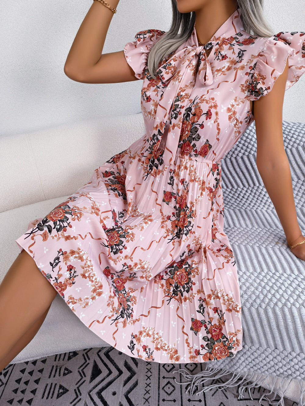 Aaliyah Isla Pleated Floral Printed Tie Neck Knee Length Dress