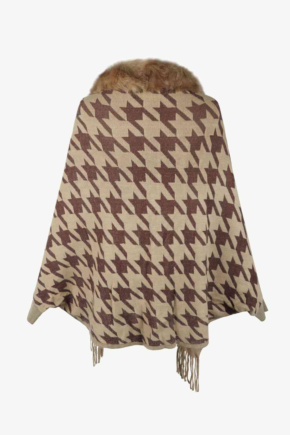 So Defined One Size Houndstooth Fringe Hem Poncho