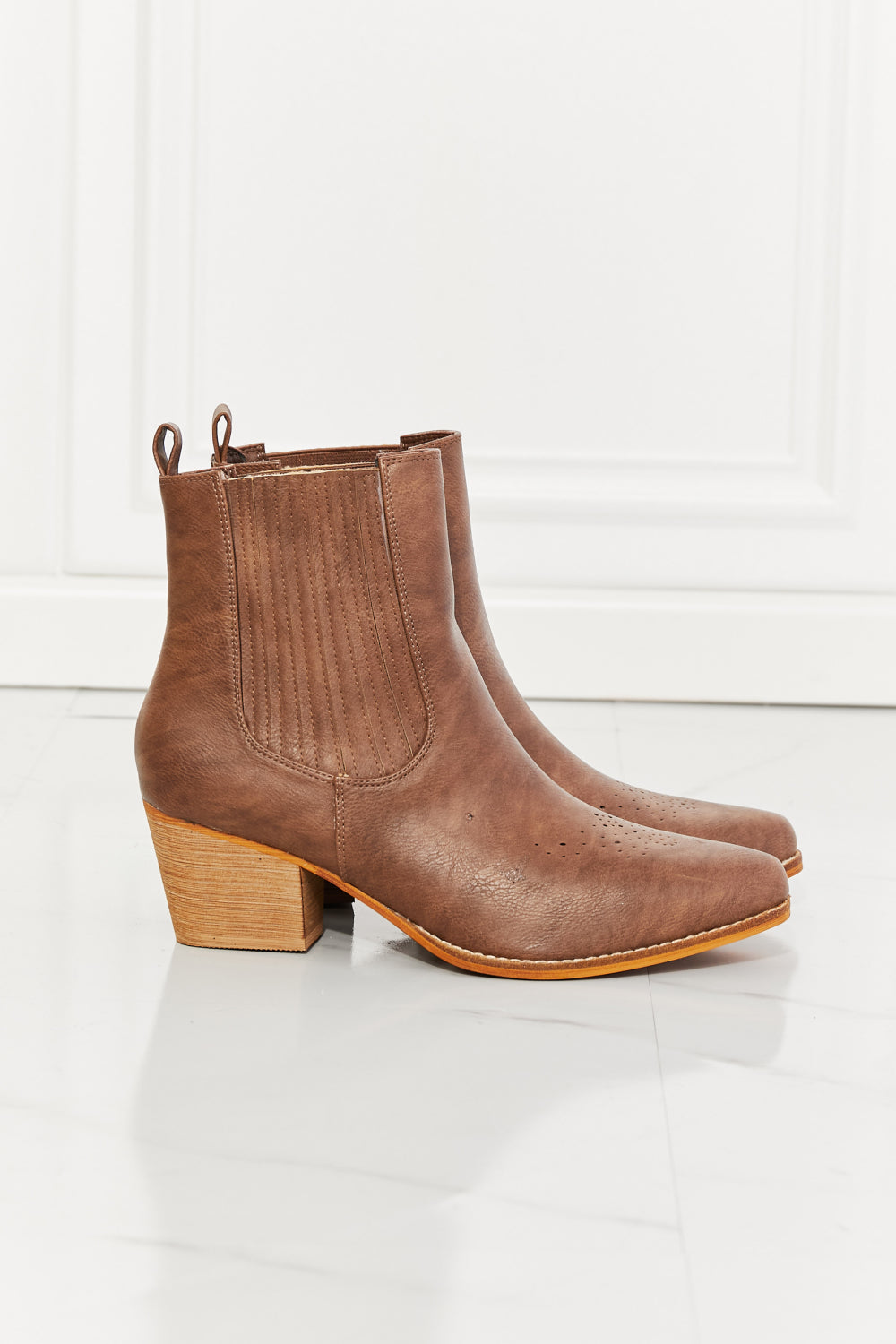 Women's MMShoes Love the Journey Stacked Heel Chelsea Boot in Chestnut