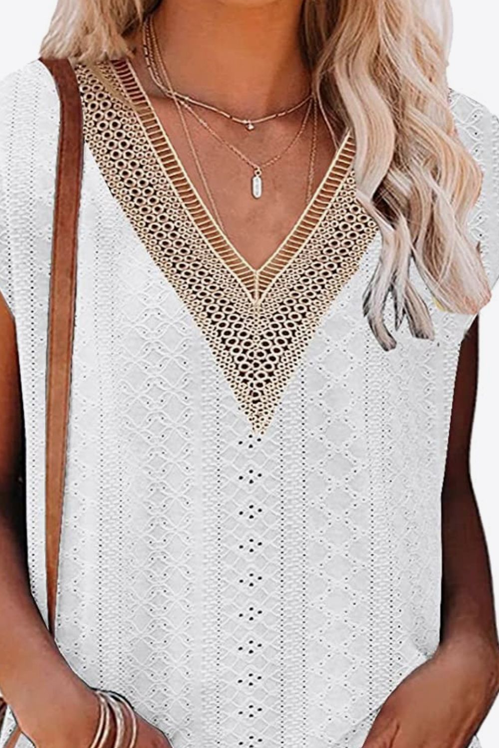 Full Size Eyelet Contrast V-Neck Tee