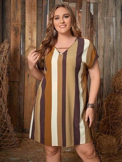 Women's Zabelle Plus Size Striped Short Sleeve Mini Dress