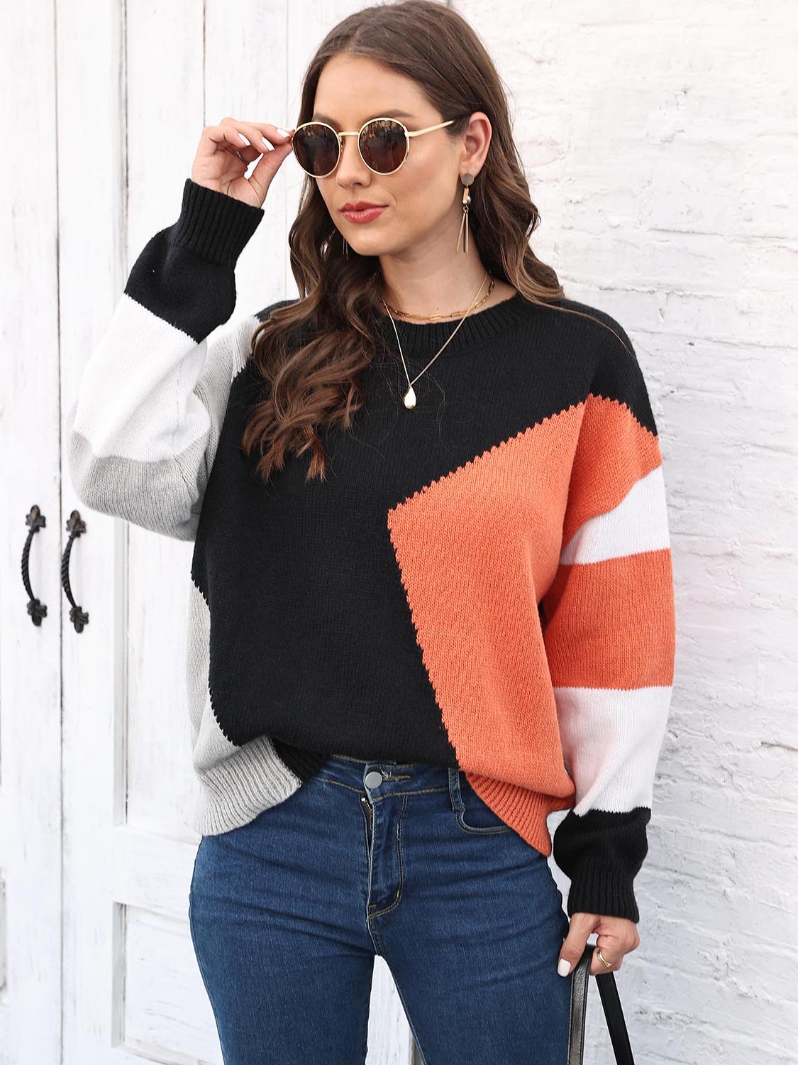 One Size Color Block Round Neck Sweater