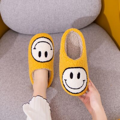 Melody Smiley Face Yellow White Slippers