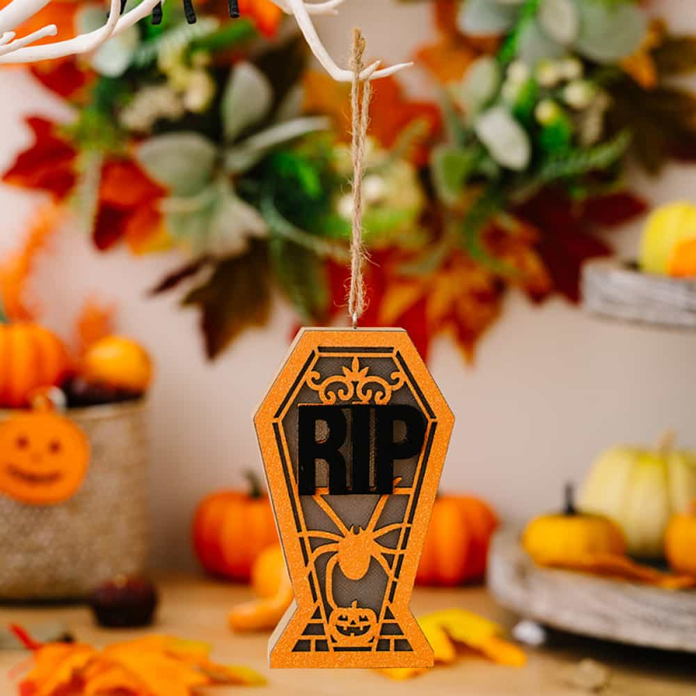 HALLOWEEN Assorted 2-Piece Light-Up Hanging Widgets