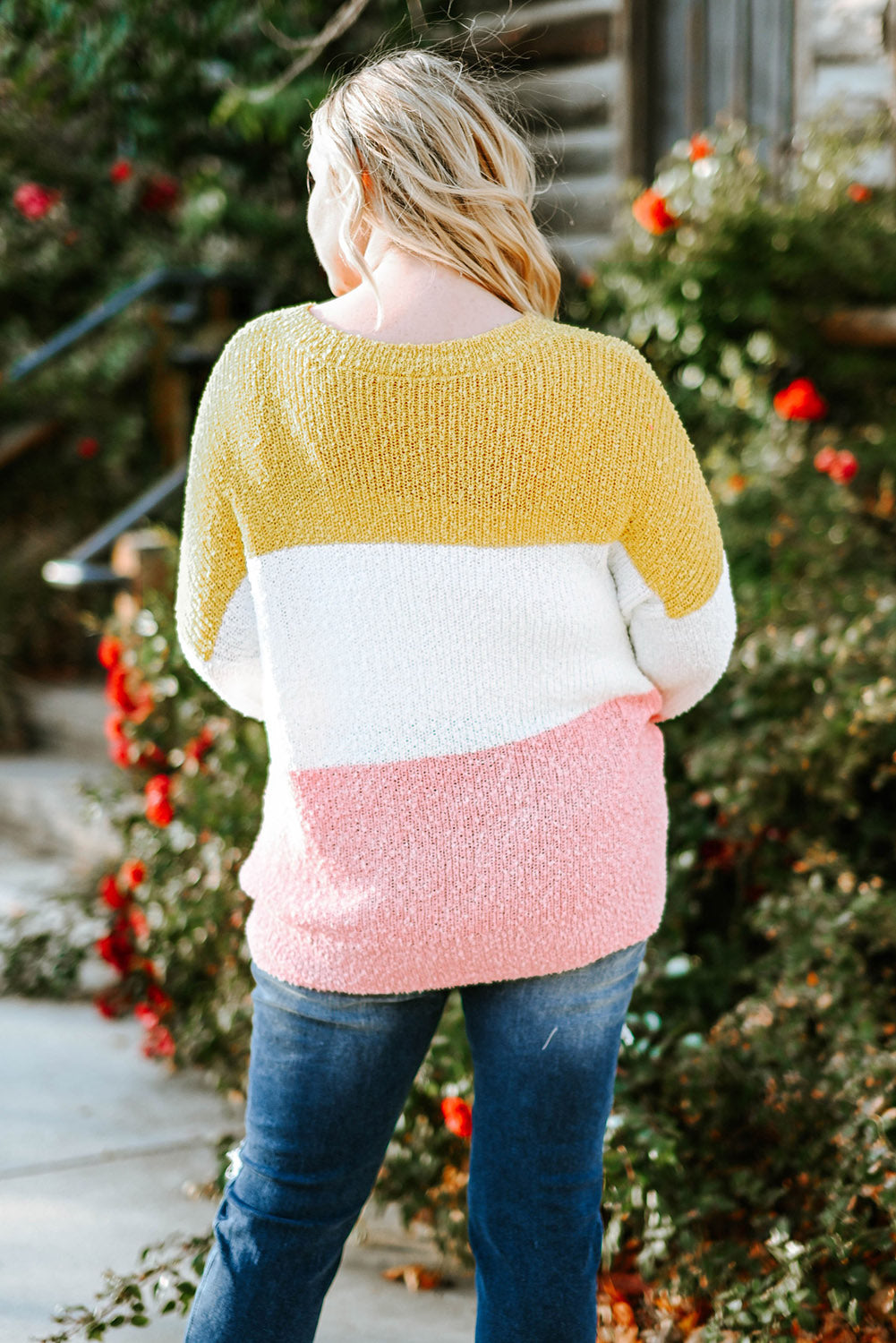 Sunny Yellows Plus Size Color Block Round Neck Sweater 🦋