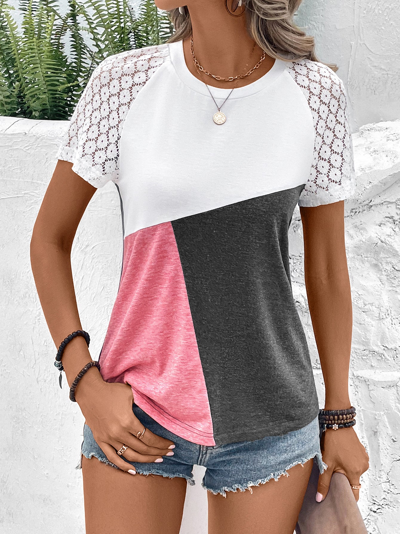 Women's Full Size Bryony Color Block Raglan Sleeve Round Neck Tee